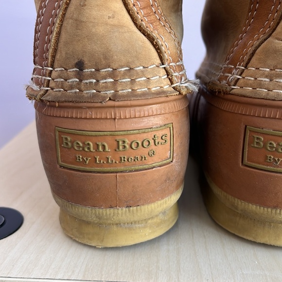 L.L Bean duck boots 8” size 9. - Picture 5 of 8